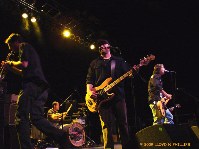 Roger Clyne And The Peacemakers at Waiting Room Lounge