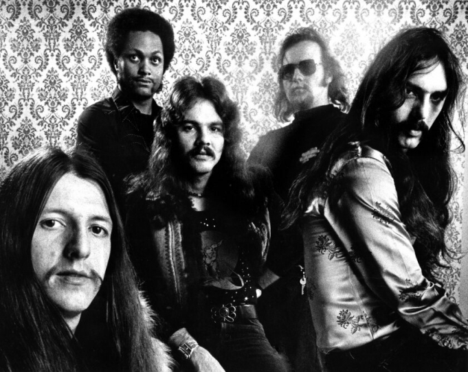 Doobie at Waiting Room Lounge